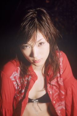 龔玥菲三級(jí)在線觀看未刪